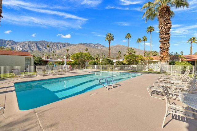 2077 S Caliente Drive, Palm Springs, CA 92264