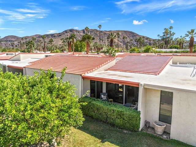 2077 S Caliente Drive, Palm Springs, CA 92264