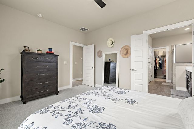 1913 Teagle DR, Austin, TX 78741