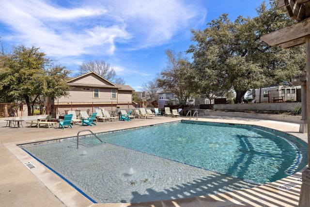 1913 Teagle DR, Austin, TX 78741
