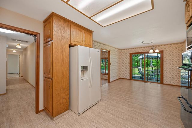 4220 Miller Oak Dr, Auburn, CA 95602