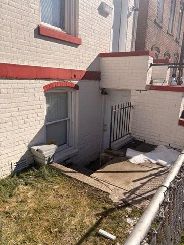 42 Carpenter Avenue, Newburgh, NY 12550