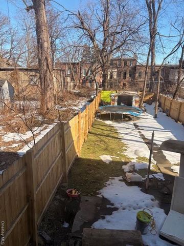 42 Carpenter Avenue, Newburgh, NY 12550