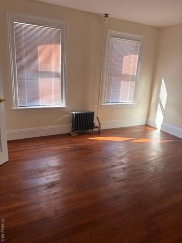 42 Carpenter Avenue, Newburgh, NY 12550