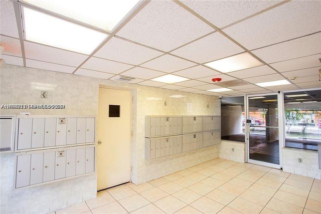 1225 NE 124th Street 28A, North Miami, FL 33161