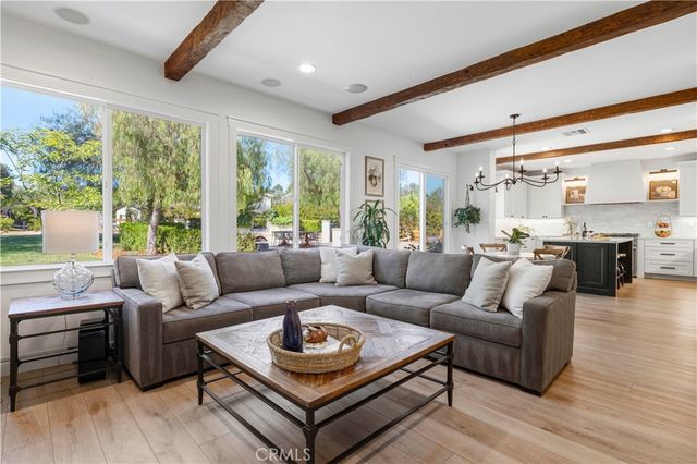 30161 Valley Glen Street, Castaic, CA 91384