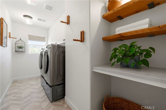 30161 Valley Glen Street, Castaic, CA 91384