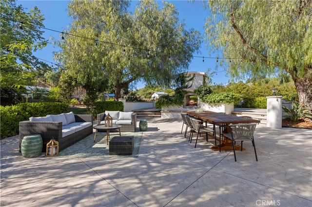 30161 Valley Glen Street, Castaic, CA 91384