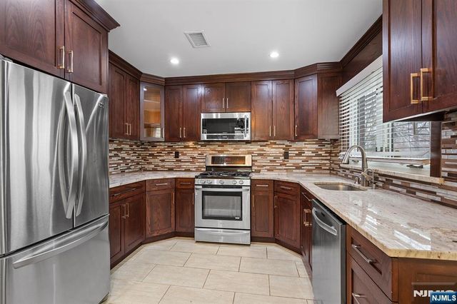 515 North Street, Teaneck, NJ 07666