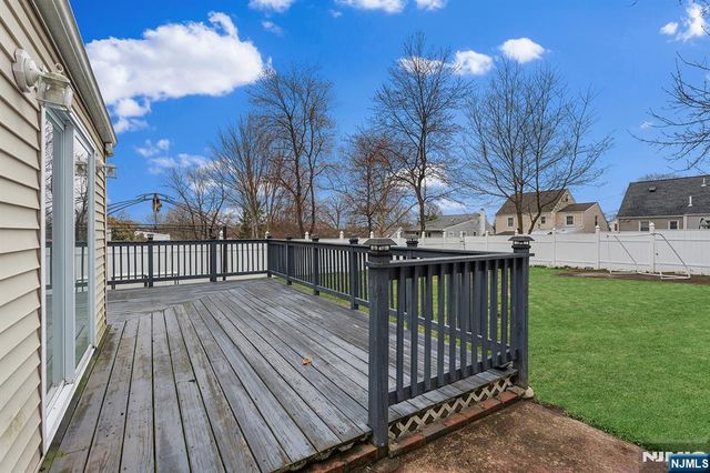 515 North Street, Teaneck, NJ 07666