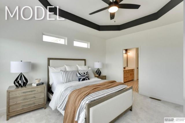 5415 N 190th Avenue, Elkhorn, NE 68022