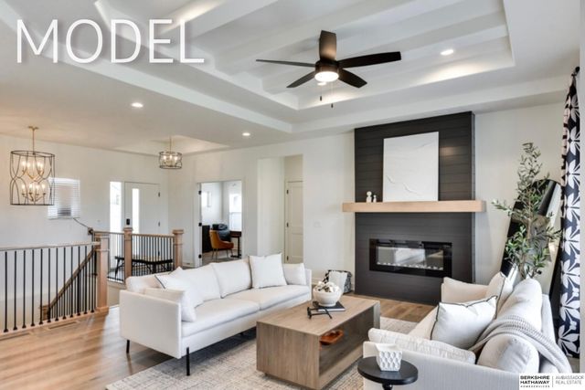 5415 N 190th Avenue, Elkhorn, NE 68022