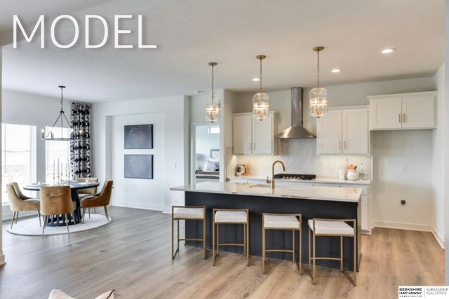 5415 N 190th Avenue, Elkhorn, NE 68022