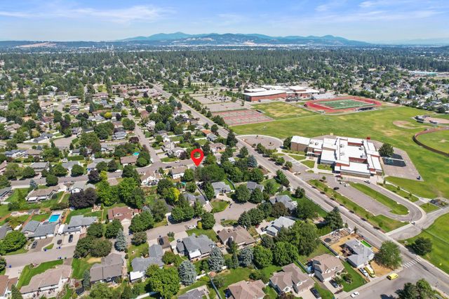 3838 S LORETTA Dr, Spokane Valley, WA 99216