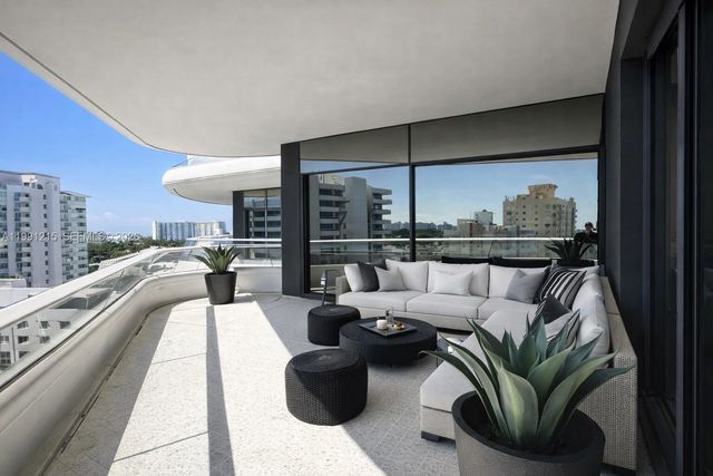 3315 Collins Ave 8D, Miami Beach, FL 33140