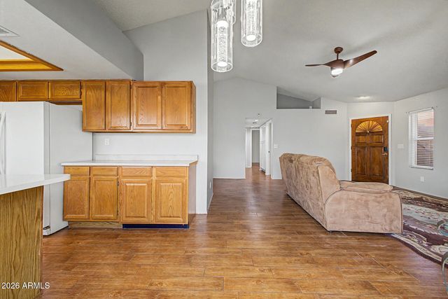 8021 W PARADISE Drive, Peoria, AZ 85345