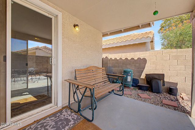 8021 W PARADISE Drive, Peoria, AZ 85345