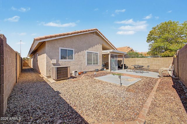 8021 W PARADISE Drive, Peoria, AZ 85345