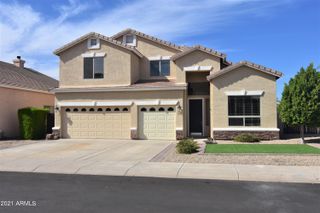 768 E IRMA Lane, Phoenix, AZ 85024