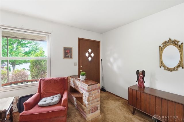 5912 Lombardy Court, West Carrollton, OH 45449