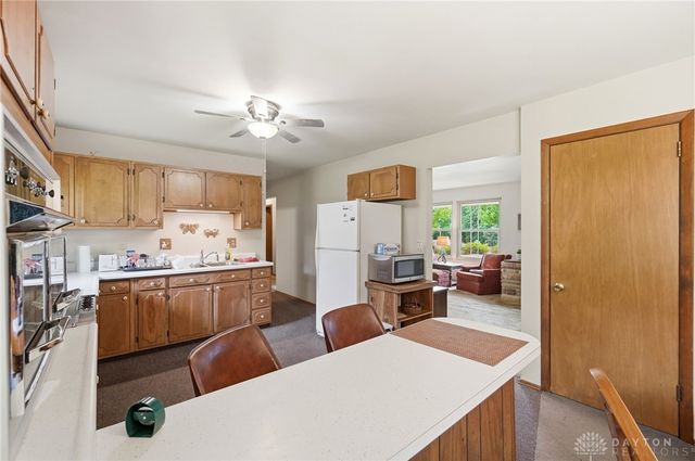 5912 Lombardy Court, West Carrollton, OH 45449