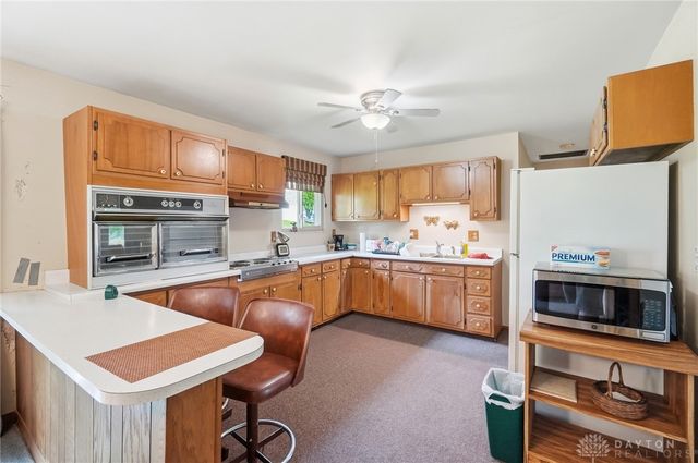 5912 Lombardy Court, West Carrollton, OH 45449