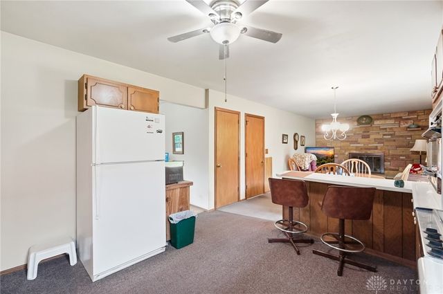 5912 Lombardy Court, West Carrollton, OH 45449