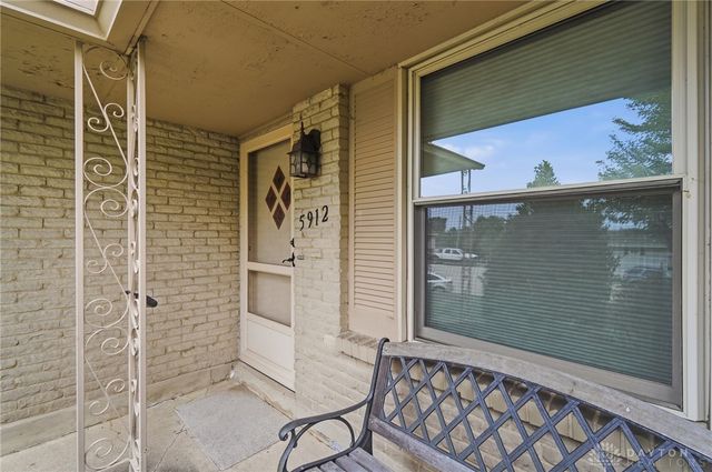 5912 Lombardy Court, West Carrollton, OH 45449