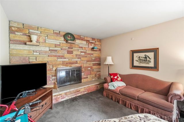 5912 Lombardy Court, West Carrollton, OH 45449