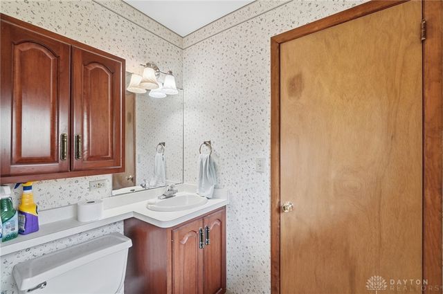 5912 Lombardy Court, West Carrollton, OH 45449