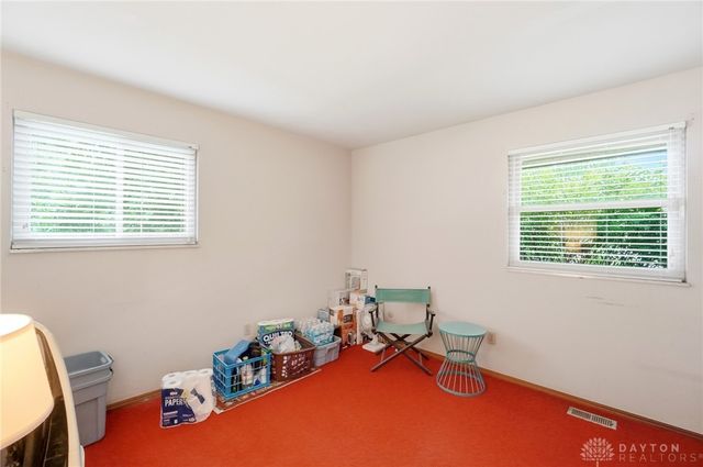 5912 Lombardy Court, West Carrollton, OH 45449