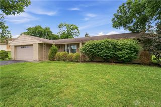 5912 Lombardy Court, West Carrollton, OH 45449