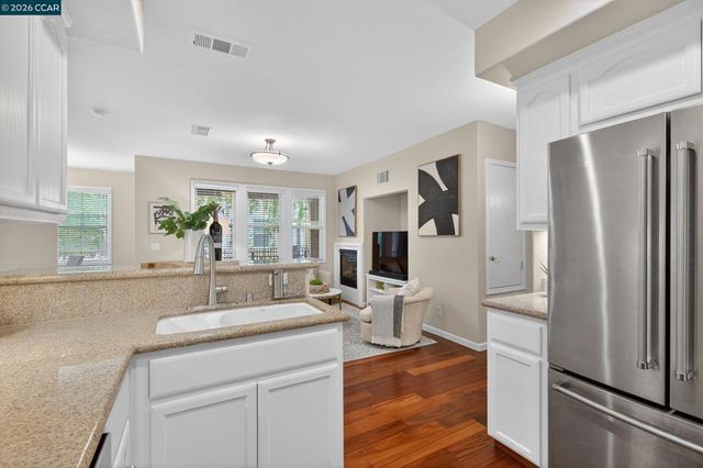 4300 Keegan St, Dublin, CA 94568