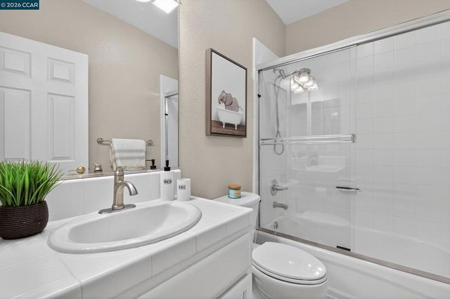 4300 Keegan St, Dublin, CA 94568