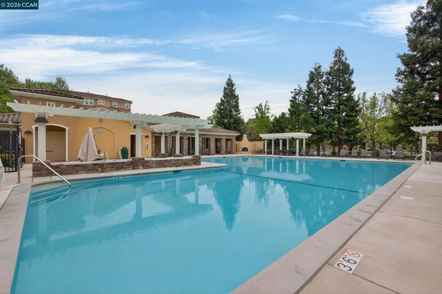 4300 Keegan St, Dublin, CA 94568