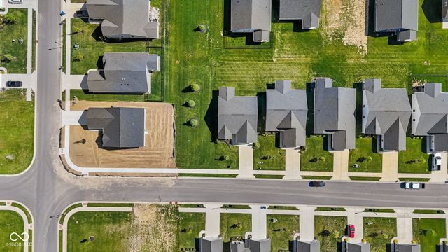 1275 Gunnison Drive, Greenfield, IN 46140