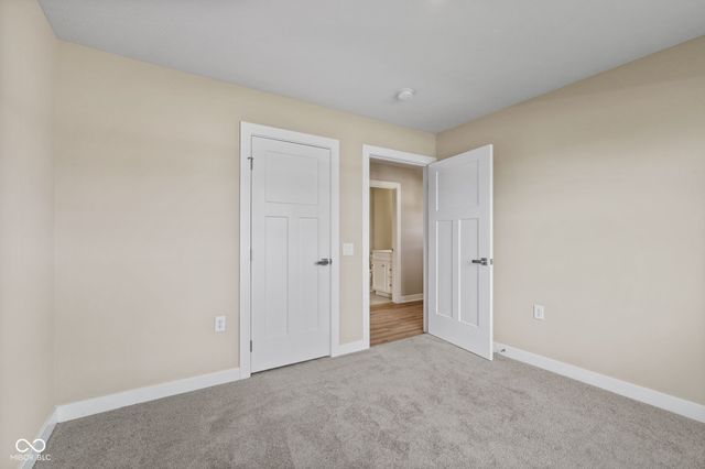 1275 Gunnison Drive, Greenfield, IN 46140