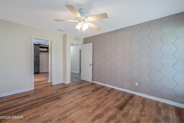 1852 Chorpash Lane N, Port Orange, FL 32128