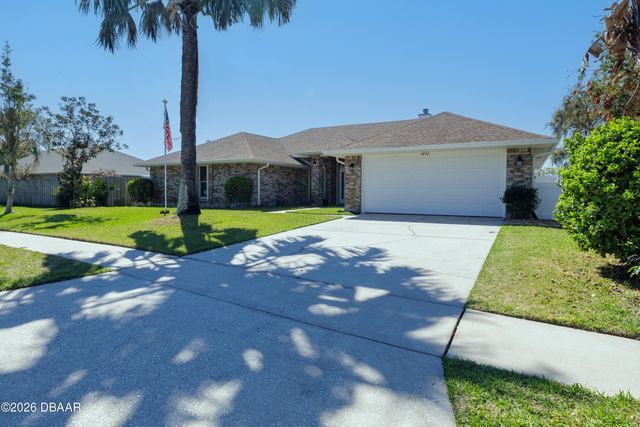 1852 Chorpash Lane N, Port Orange, FL 32128