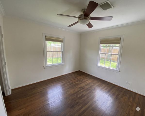 914 Dorothy Street, Houston, TX 77008