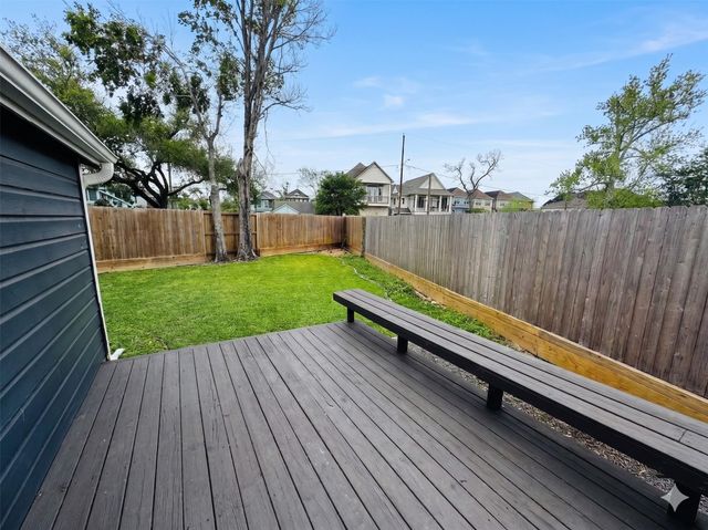 914 Dorothy Street, Houston, TX 77008