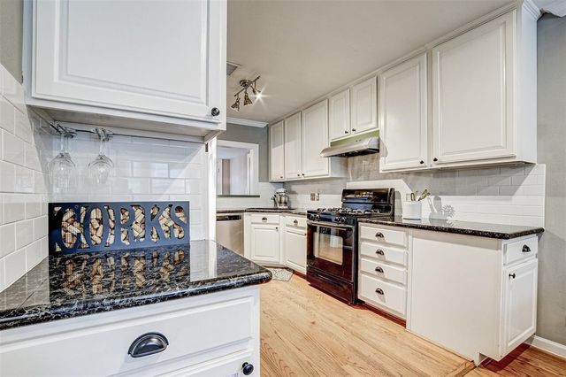 914 Dorothy Street, Houston, TX 77008