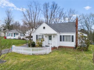 1515 Manor Avenue NW, Canton, OH 44708