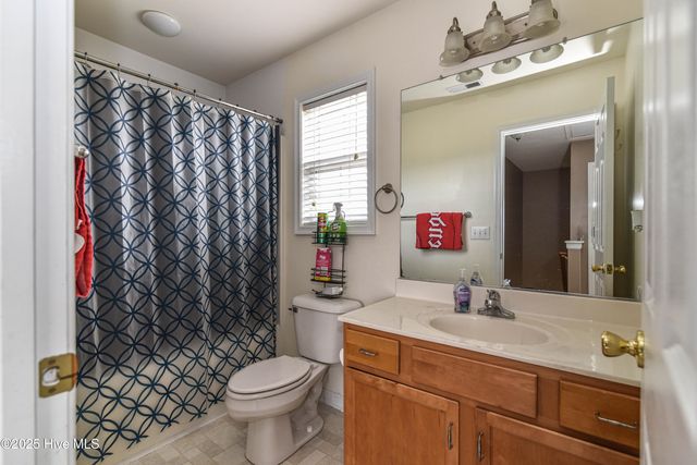 102 Majesty Court, Elizabeth City, NC 27909