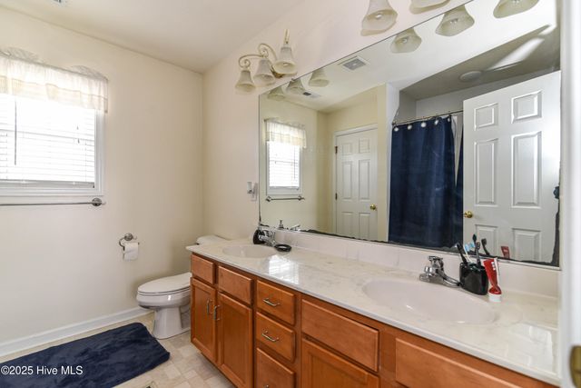 102 Majesty Court, Elizabeth City, NC 27909