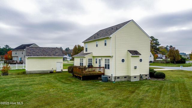 102 Majesty Court, Elizabeth City, NC 27909