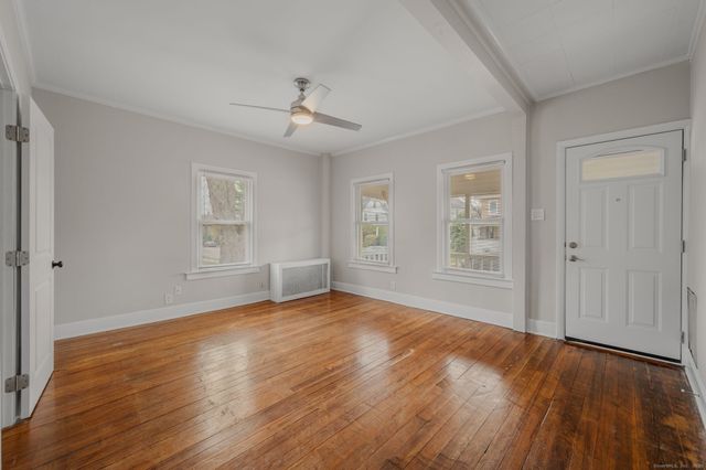 245 Willetts Avenue, New London, CT 06320