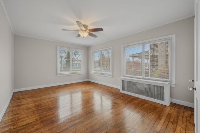 245 Willetts Avenue, New London, CT 06320