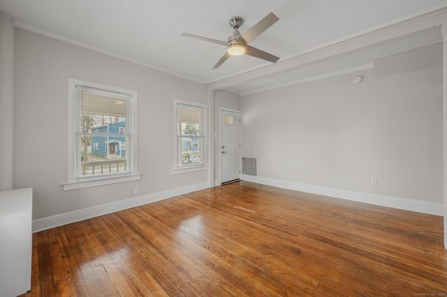 245 Willetts Avenue, New London, CT 06320