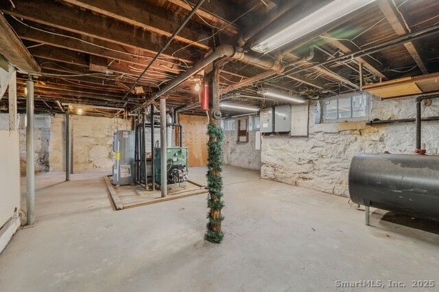 245 Willetts Avenue, New London, CT 06320